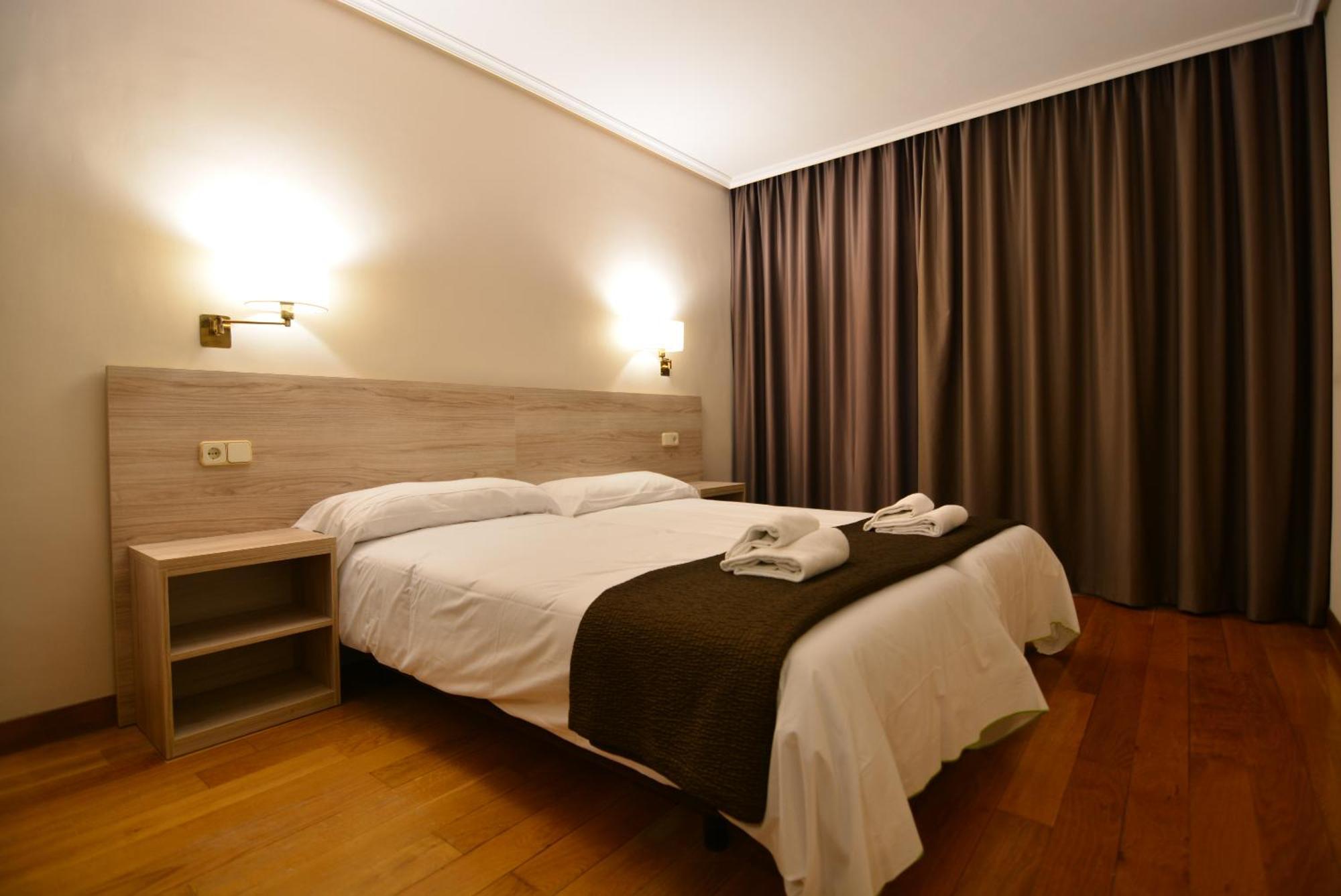 Hotel Rooms Ducay Olite Ngoại thất bức ảnh