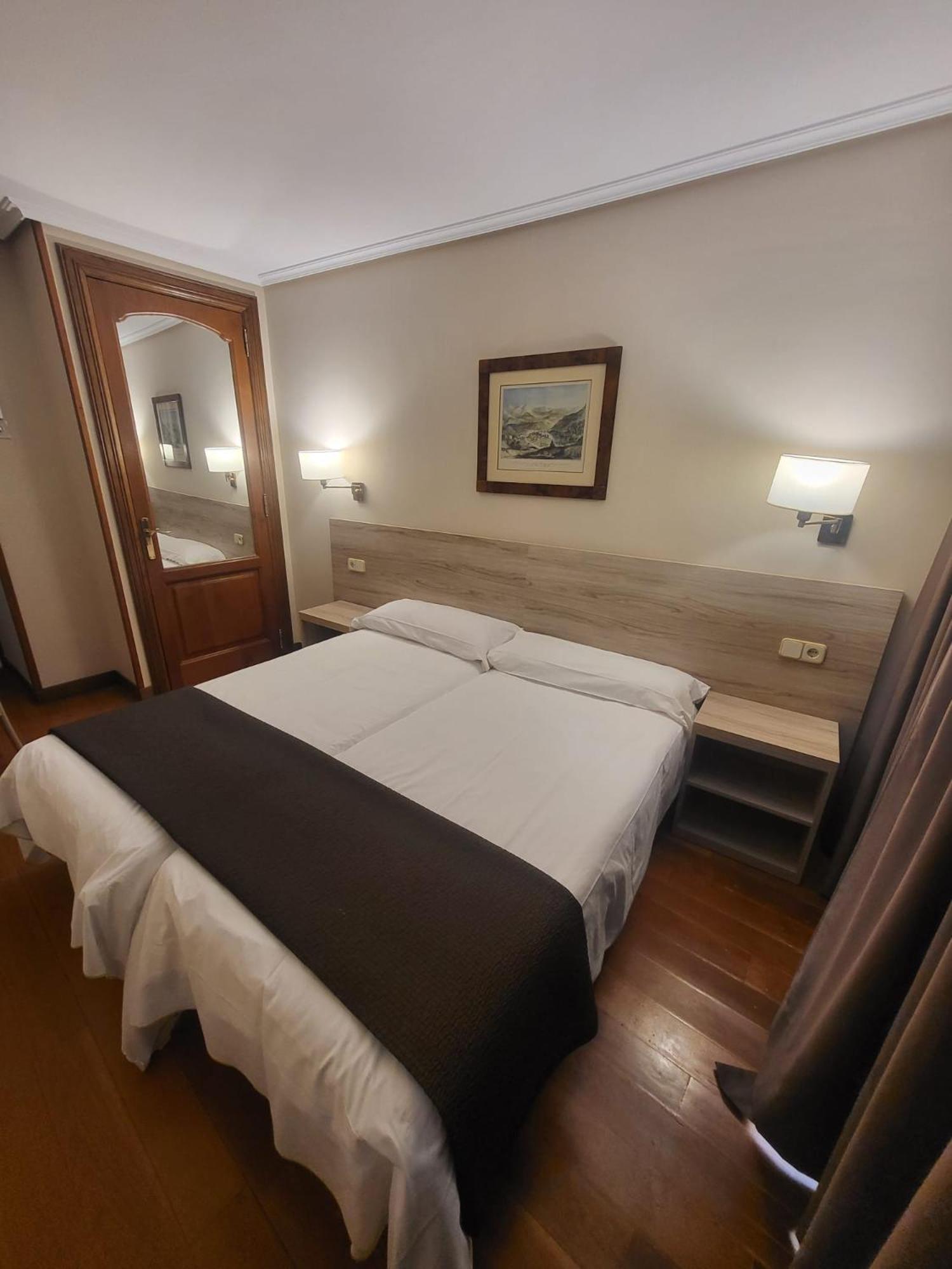 Hotel Rooms Ducay Olite Ngoại thất bức ảnh